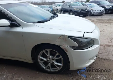 2014 Nissan Maxima 3.5 S z USA, uszkodzony, nr VIN 1N4AA5AP6EC447048